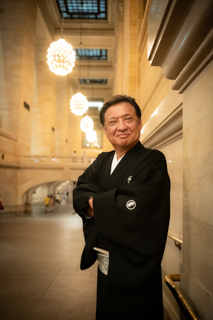 日本和装ホールディングス株式会社　代表取締役専務　吉田 重久	